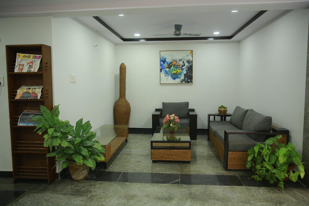 Lokis Forest Inn Hyderabad Exterior foto