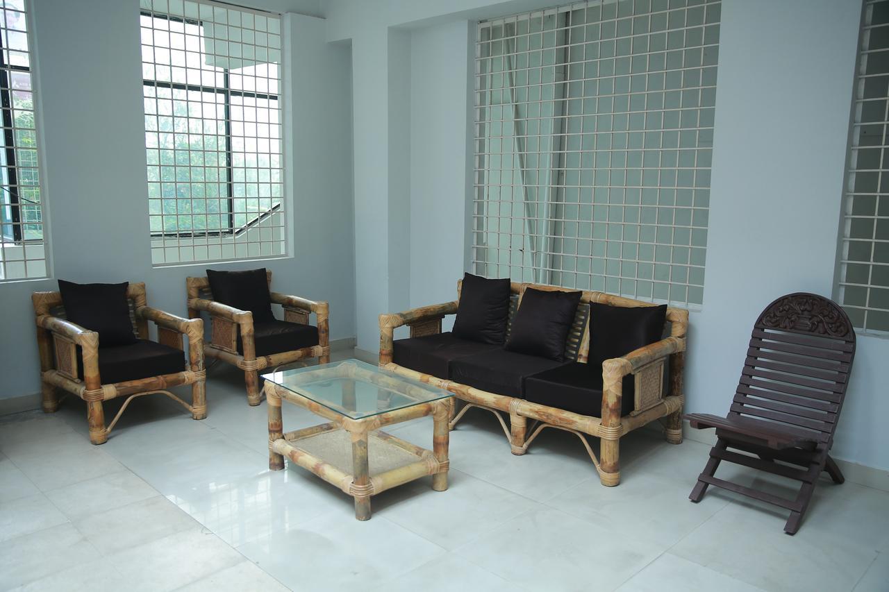 Lokis Forest Inn Hyderabad Exterior foto